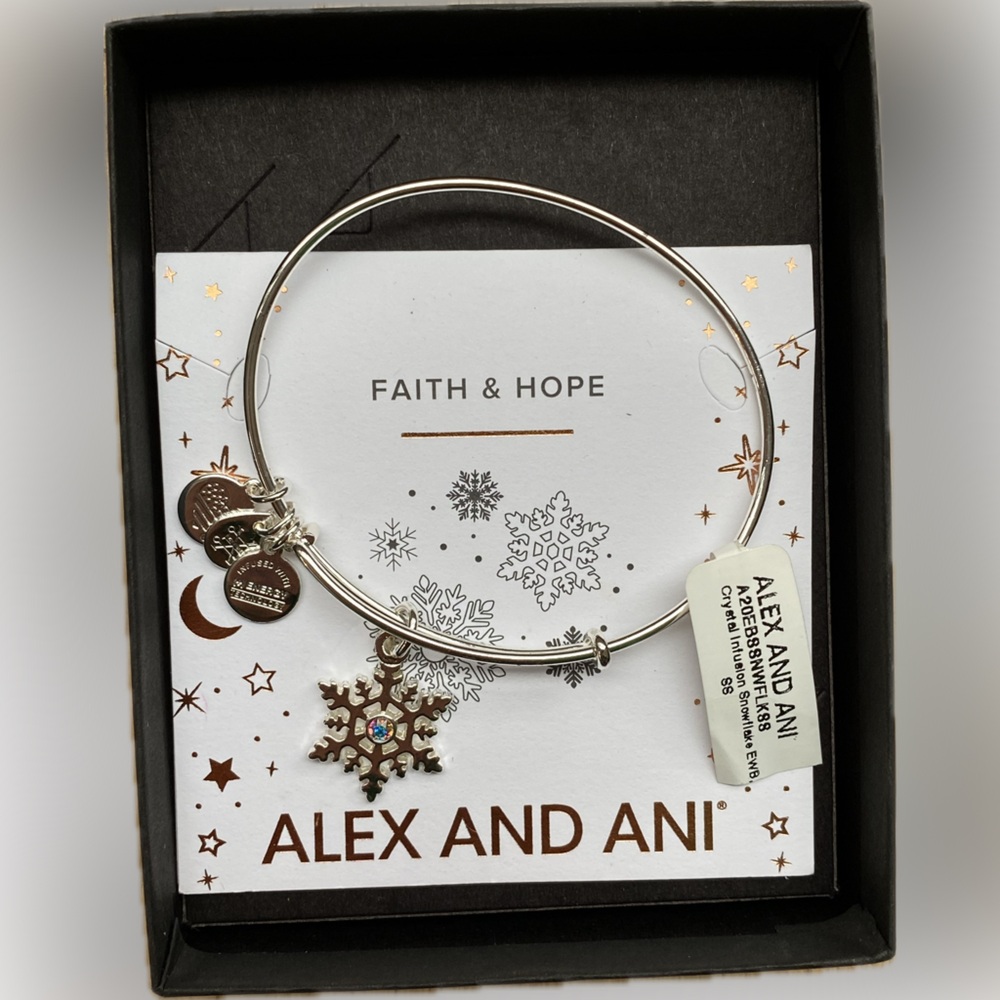 NWT Alex and Ani Crystal Infusion Snowflake Bangle